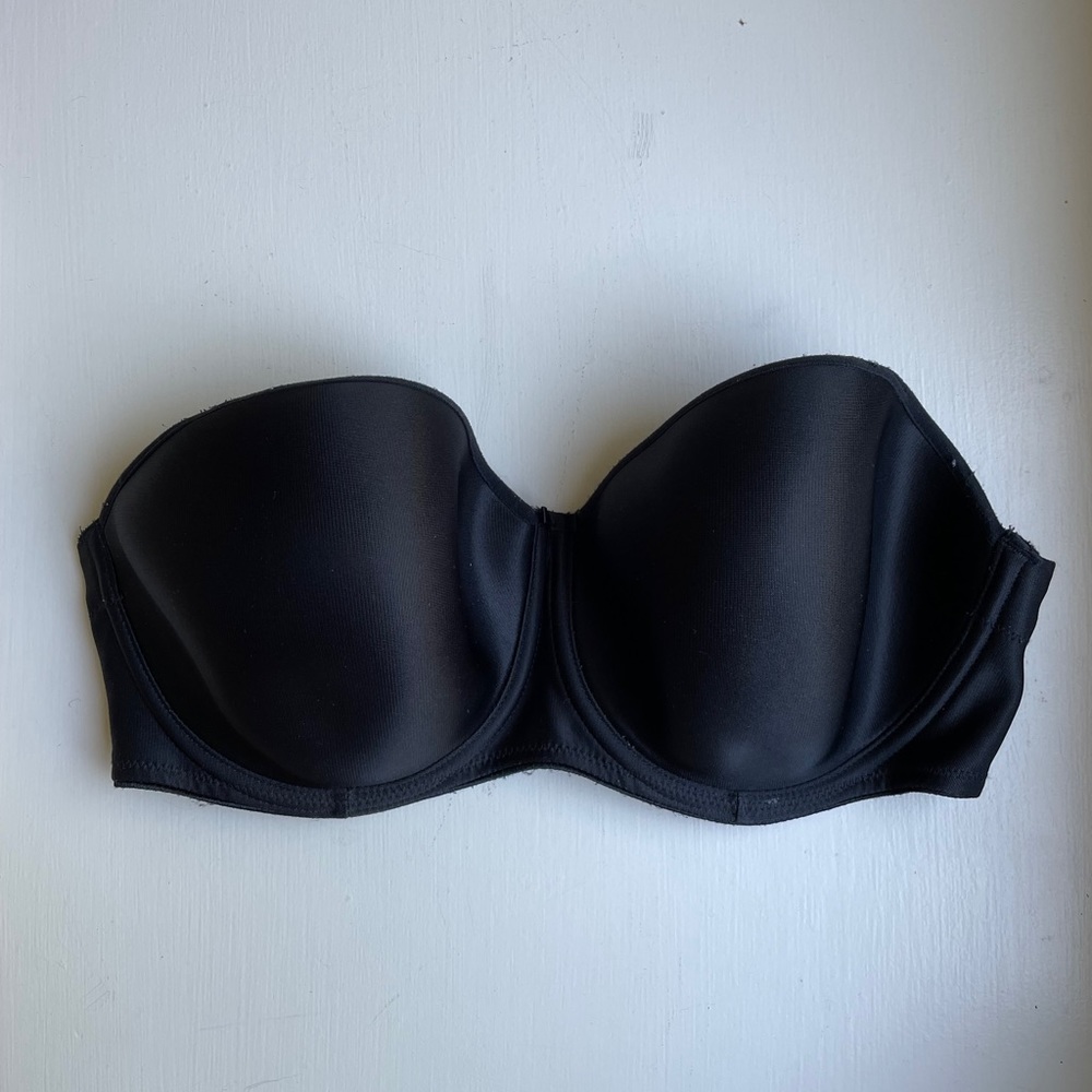 Black Strapless Fantasie Bra 30G
